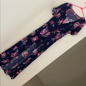 Xhilaration floral romper dress. Size medium.